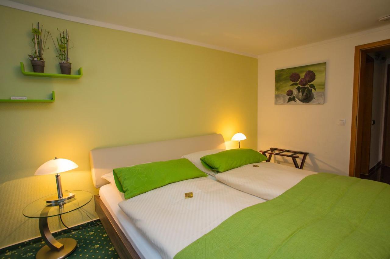 Hotel Garni Maass 布劳巴赫 外观 照片