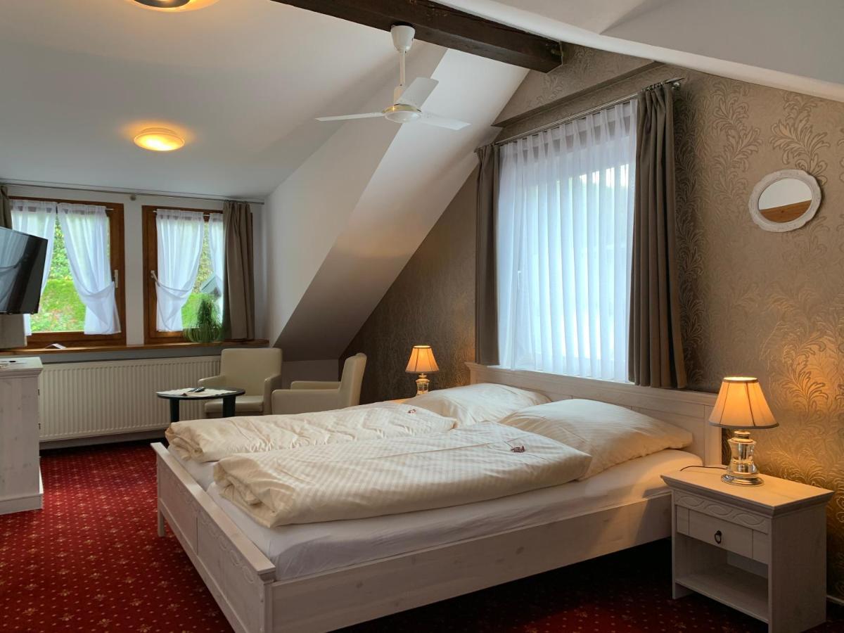 Hotel Garni Maass 布劳巴赫 外观 照片